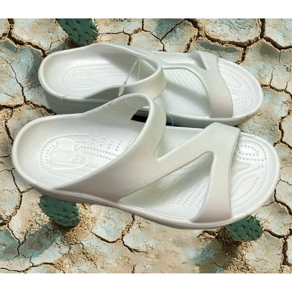 Hounds Kids White Slide Sandals size 9/M